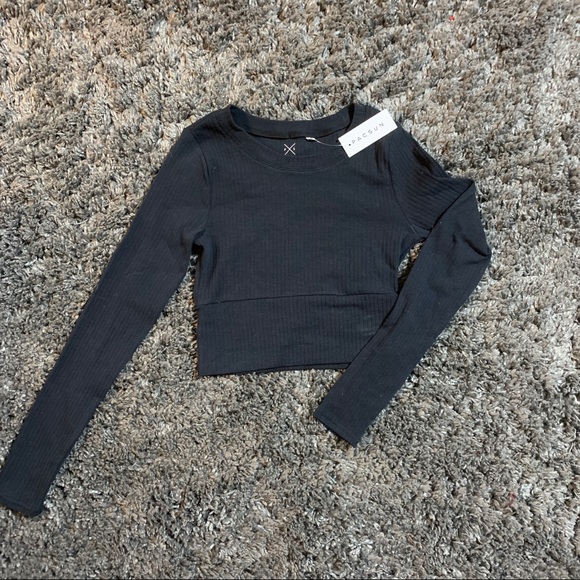 Pacsun ribbed black crop long sleeve - Picture 1 of 3